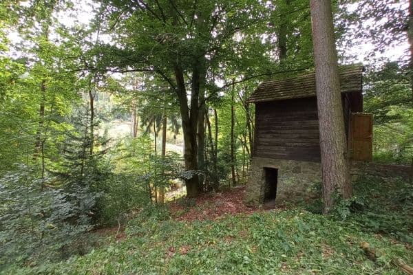 Prodej pozemku 1.044 m², Štěchovice Prodej pozemku 1.044 m², Štěchovice