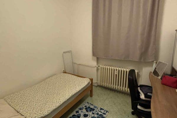 Pronájem bytu 3+1 11 m², Londýnská, Praha Pronájem bytu 3+1 11 m², Londýnská, Praha