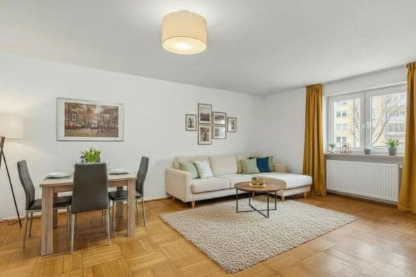 Prodej bytu 2+1 56 m², Leonrodstraße 29, München, Bavorsko Prodej bytu 2+1 56 m², Leonrodstraße 29, München, Bavorsko
