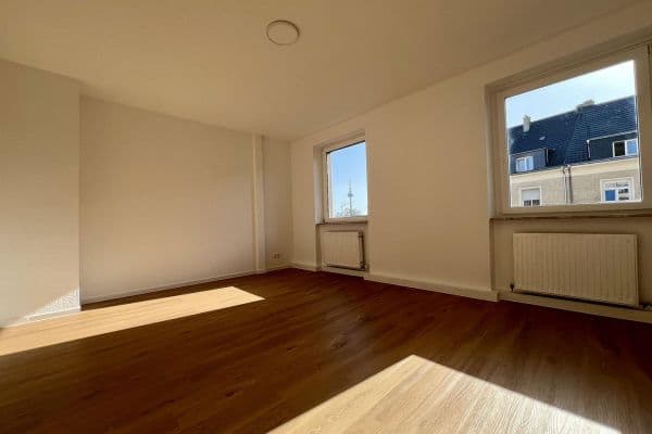 Pronájem bytu 105 m², Lange Rötterstraße 81, Mannheim Pronájem bytu 105 m², Lange Rötterstraße 81, Mannheim