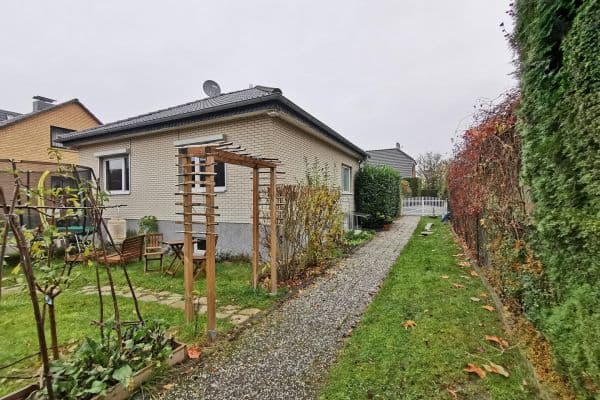 Prodej domu 91 m², pozemek 399 m², Berlin, Berlín Prodej domu 91 m², pozemek 399 m², Berlin, Berlín