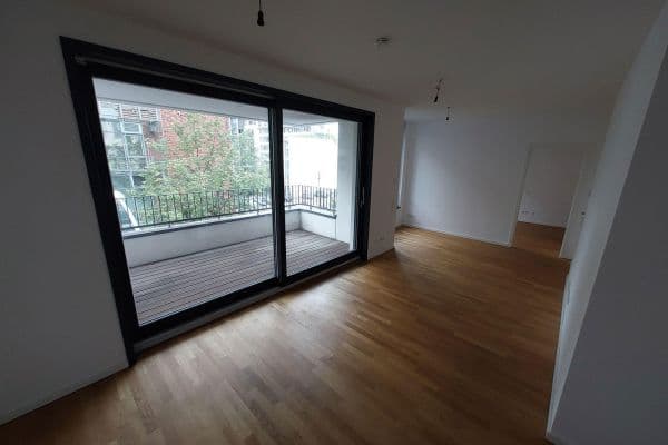 Prodej bytu 2+1 57 m², Kommandantenstraße 77, Berlin, Berlín Prodej bytu 2+1 57 m², Kommandantenstraße 77, Berlin, Berlín