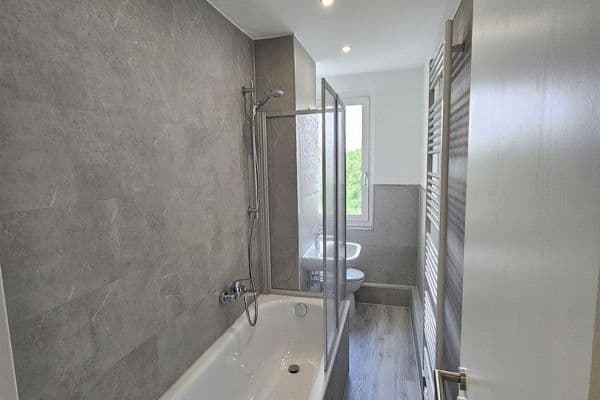 Pronájem bytu 3+1 62 m², Hauptstraße 344, Markkleeberg OT Gaschwitz Pronájem bytu 3+1 62 m², Hauptstraße 344, Markkleeberg OT Gaschwitz