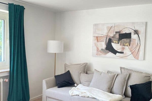 Pronájem bytu 1+1 28 m², Hans-Denzinger-Str. 19, München, Bavorsko Pronájem bytu 1+1 28 m², Hans-Denzinger-Str. 19, München, Bavorsko