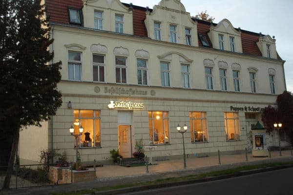 Pronájem bytu 3+1 101 m², Stubenrauchstr. 65, Zossen Pronájem bytu 3+1 101 m², Stubenrauchstr. 65, Zossen