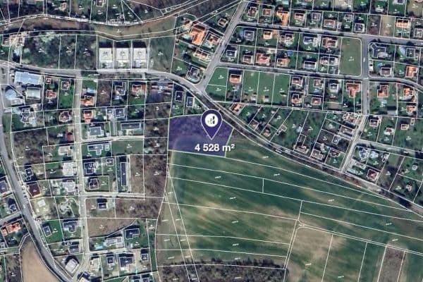Prodej pozemku 4.528 m², Úvaly Prodej pozemku 4.528 m², Úvaly