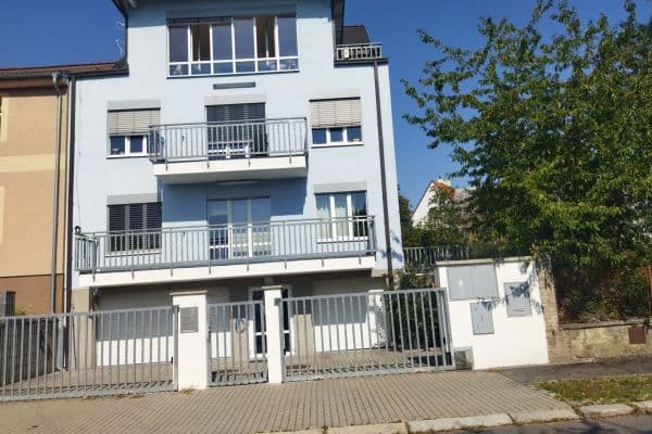 Pronájem bytu 4+kk 100 m², Mistrovská, Praha Pronájem bytu 4+kk 100 m², Mistrovská, Praha