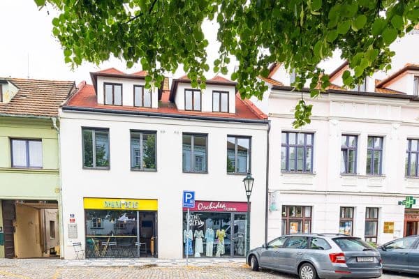 Prodej domu 202 m², pozemek 1.606 m², Masarykovo nám., Říčany Prodej domu 202 m², pozemek 1.606 m², Masarykovo nám., Říčany