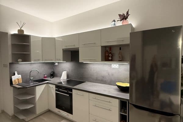 Pronájem bytu 2+kk 53 m², U Svobodárny, Praha Pronájem bytu 2+kk 53 m², U Svobodárny, Praha