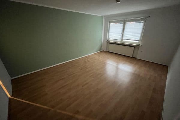 Pronájem bytu 2+1 58 m², Schillerstr. 32, Dortmund Pronájem bytu 2+1 58 m², Schillerstr. 32, Dortmund