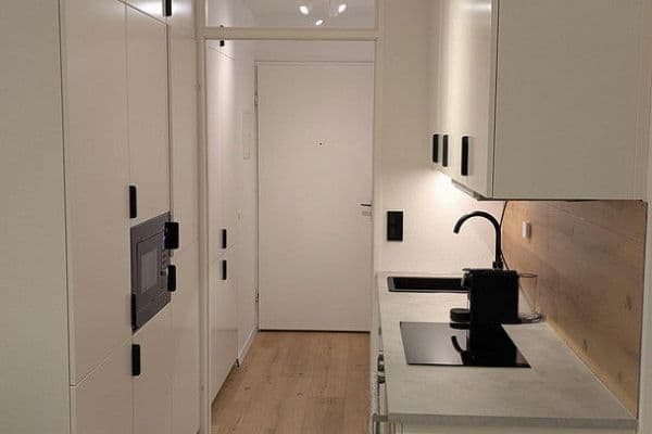 Pronájem bytu 1+1 34 m², Helene-Mayer-Ring 12, München, Bavorsko Pronájem bytu 1+1 34 m², Helene-Mayer-Ring 12, München, Bavorsko
