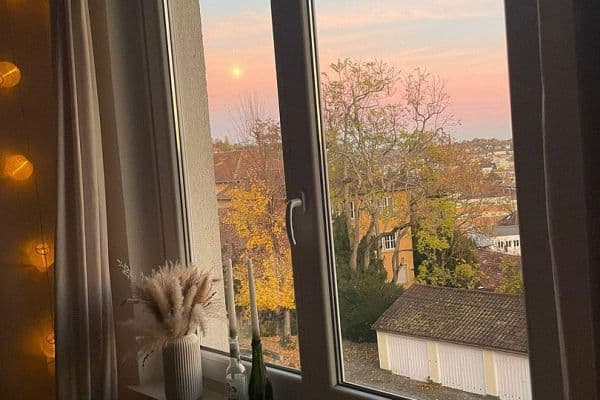 Pronájem bytu 3+1 74 m², Dillmannstr. 12, Stuttgart, Bádensko-Württembersko Pronájem bytu 3+1 74 m², Dillmannstr. 12, Stuttgart, Bádensko-Württembersko