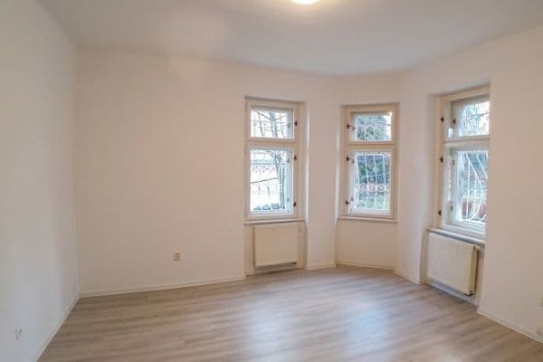 Prodej bytu 1+1 45 m², Na Václavce, Praha Prodej bytu 1+1 45 m², Na Václavce, Praha