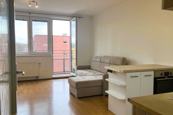 Prodej bytu 1+kk 40 m², Hnězdenská, Praha Prodej bytu 1+kk 40 m², Hnězdenská, Praha