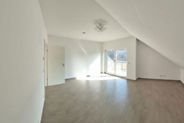 Pronájem bytu 3+1 70 m², Kleinostheim Pronájem bytu 3+1 70 m², Kleinostheim