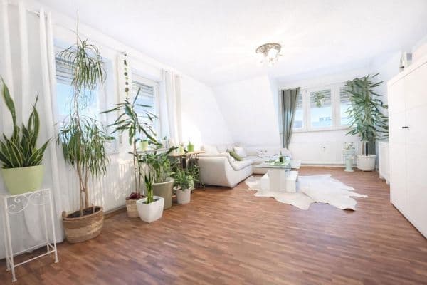Pronájem bytu 4+kk 95 m², Beim Schloßhof 10, Remseck am Neckar Pronájem bytu 4+kk 95 m², Beim Schloßhof 10, Remseck am Neckar