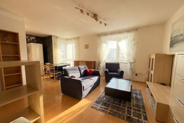 Pronájem bytu 1+1 54 m², Na križovatkách, Bratislava Pronájem bytu 1+1 54 m², Na križovatkách, Bratislava