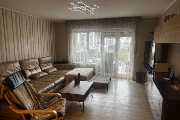 Prodej bytu 3+1 93 m², Karlsruhe Prodej bytu 3+1 93 m², Karlsruhe