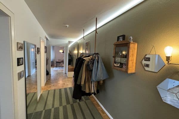 Pronájem bytu 2+1 60 m², Humboldstraße 27, Wiesbaden Pronájem bytu 2+1 60 m², Humboldstraße 27, Wiesbaden