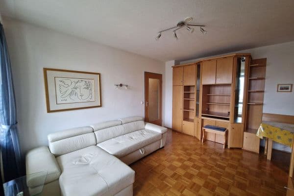 Pronájem bytu 2+1 50 m², Hitlstraße 5, München, Bavorsko Pronájem bytu 2+1 50 m², Hitlstraße 5, München, Bavorsko