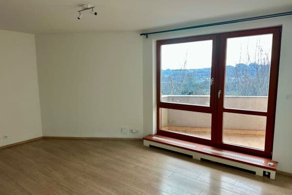 Prodej bytu 1+kk 33 m², Nad Rokoskou, Praha Prodej bytu 1+kk 33 m², Nad Rokoskou, Praha