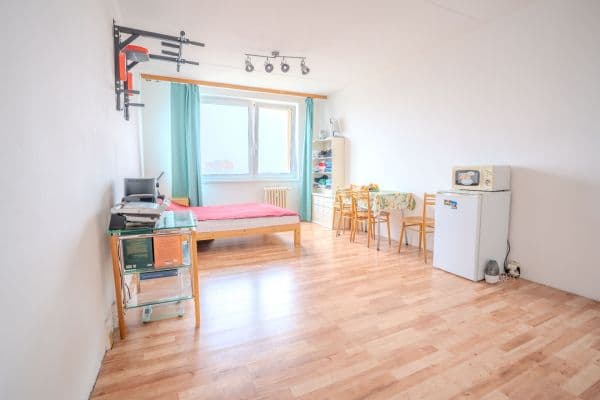 Prodej bytu 1+kk 30 m², Daškova, Praha Prodej bytu 1+kk 30 m², Daškova, Praha
