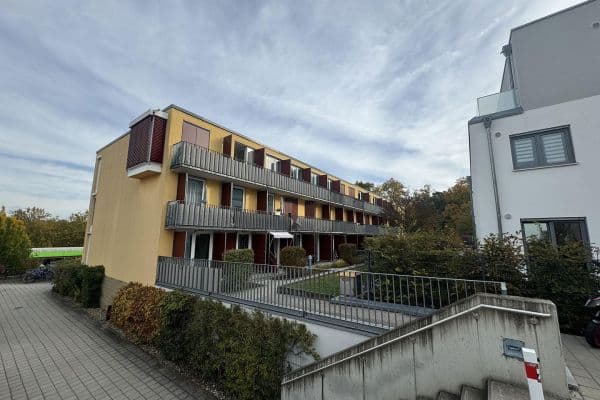 Prodej bytu 2+1 45 m², Friedenstraße 12b, Regensburg Prodej bytu 2+1 45 m², Friedenstraße 12b, Regensburg