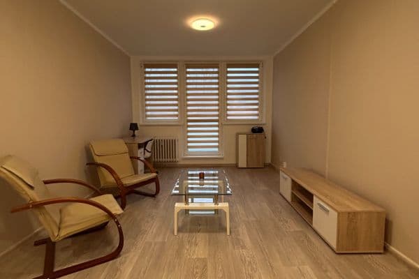 Pronájem bytu 2+1 58 m², Díly IV, Zlín, Zlínský kraj Pronájem bytu 2+1 58 m², Díly IV, Zlín, Zlínský kraj