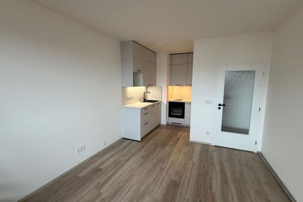 Pronájem bytu 2+kk 42 m², Fabiánové, Praha Pronájem bytu 2+kk 42 m², Fabiánové, Praha