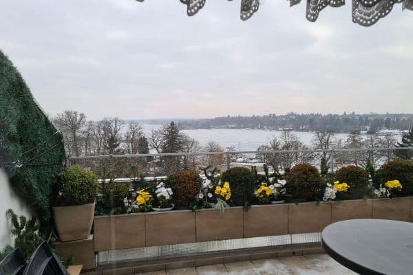 Prodej bytu 3+1 86 m², Alt Pichelsdorf 33a, Wilhelmstadt-Spandau Prodej bytu 3+1 86 m², Alt Pichelsdorf 33a, Wilhelmstadt-Spandau