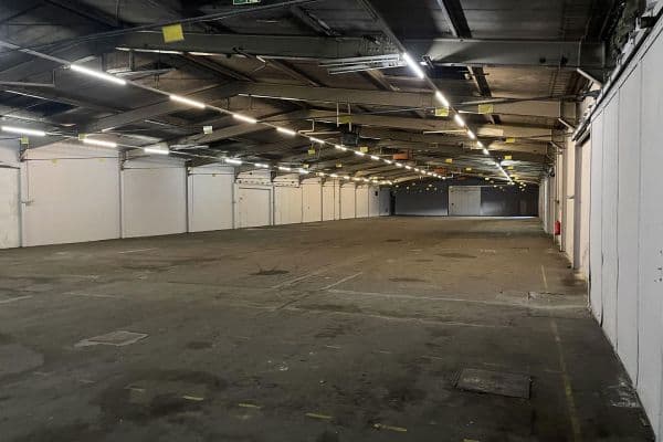 Pronájem nebytového prostoru 5.830 m², Im Gewerbepark 1, Hunderdorf, Bavorsko Pronájem nebytového prostoru 5.830 m², Im Gewerbepark 1, Hunderdorf, Bavorsko