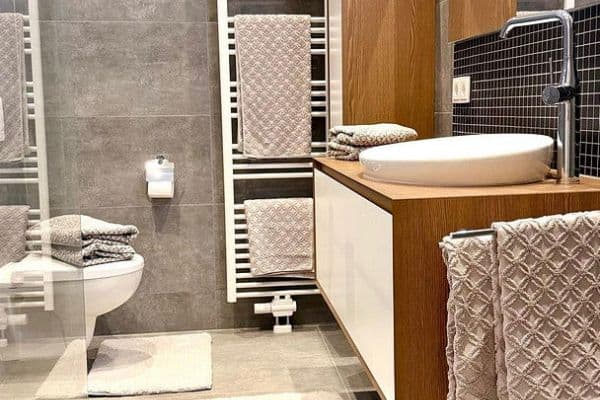 Pronájem bytu 2+1 58 m², Osterweihstrasse. 4, Cvikov, Sasko Pronájem bytu 2+1 58 m², Osterweihstrasse. 4, Cvikov, Sasko