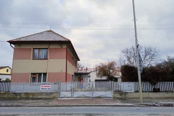 Prodej domu 207 m², pozemek 746 m², Vestecká, Vestec Prodej domu 207 m², pozemek 746 m², Vestecká, Vestec