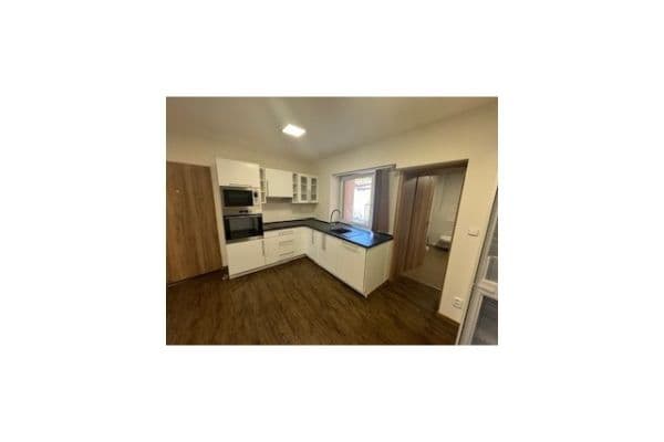 Pronájem bytu 2+kk 41 m², Palackého, Český Brod Pronájem bytu 2+kk 41 m², Palackého, Český Brod