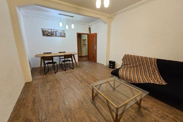 Pronájem bytu 3+1 67 m², Martinčekova, Bratislava Pronájem bytu 3+1 67 m², Martinčekova, Bratislava