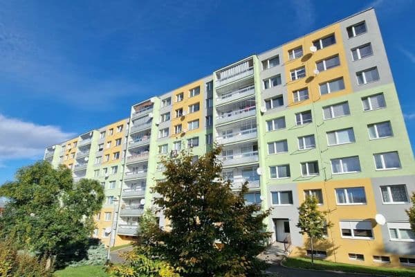 Pronájem bytu 3+1 68 m², Josefa Ševčíka, Most Pronájem bytu 3+1 68 m², Josefa Ševčíka, Most