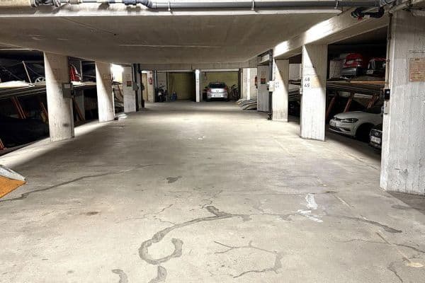 Pronájem garáže, Aurbacherstraße 4, München - Au-Haidhausen, Bavorsko Pronájem garáže, Aurbacherstraße 4, München - Au-Haidhausen, Bavorsko