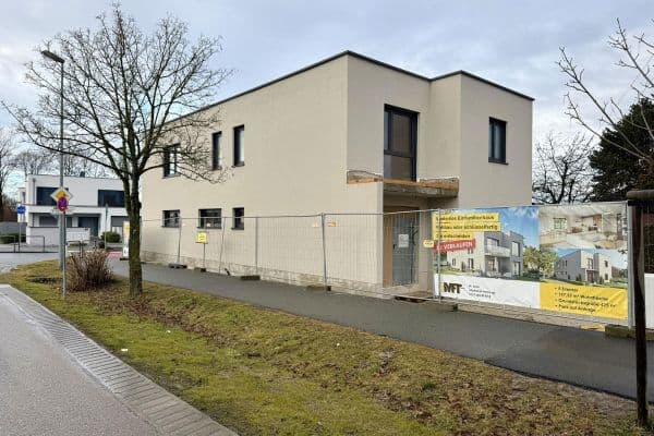 Prodej domu 200 m², pozemek 475 m², In der Gibitzen 28, Wendelstein Prodej domu 200 m², pozemek 475 m², In der Gibitzen 28, Wendelstein