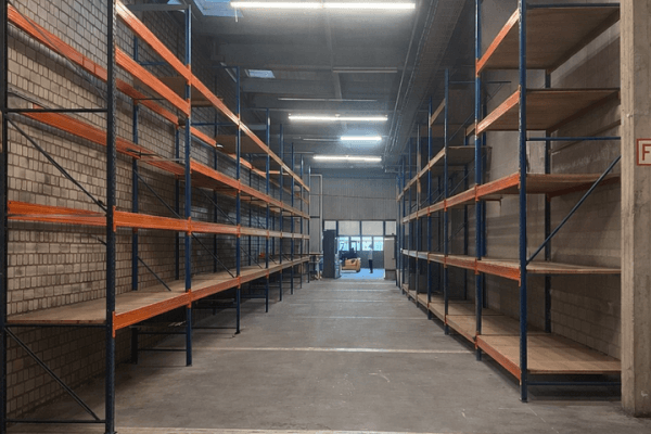 Pronájem nebytového prostoru 500 m², Sontraerstr. 16, Frankfurt am Main Pronájem nebytového prostoru 500 m², Sontraerstr. 16, Frankfurt am Main