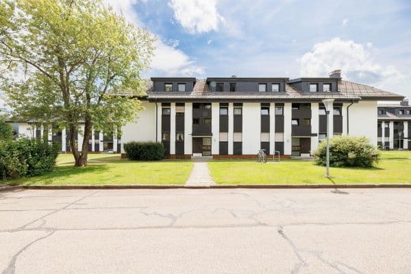 Pronájem bytu 2+1 73 m², Kapellenweg, Titisee-Neustadt Pronájem bytu 2+1 73 m², Kapellenweg, Titisee-Neustadt