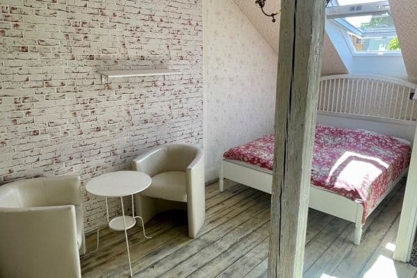 Pronájem bytu 1+kk 30 m², Lublaňská, Praha Pronájem bytu 1+kk 30 m², Lublaňská, Praha