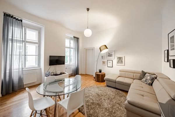 Pronájem bytu 2+kk 48 m², Náprstkova, Praha Pronájem bytu 2+kk 48 m², Náprstkova, Praha