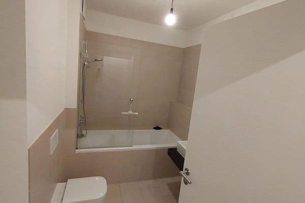 Prodej bytu 2+1 86 m², Kommandantenstraße 77, Berlin, Berlín Prodej bytu 2+1 86 m², Kommandantenstraße 77, Berlin, Berlín