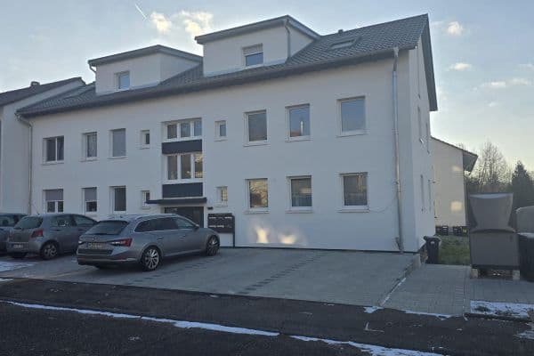 Pronájem bytu 4+1 68 m², Gemmingen Pronájem bytu 4+1 68 m², Gemmingen