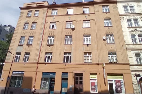 Pronájem nebytového prostoru 26 m², Hartigova, Praha Pronájem nebytového prostoru 26 m², Hartigova, Praha