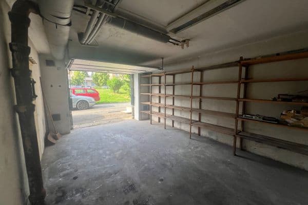 Pronájem garáže 18 m², Plzeň, Plzeňský kraj Pronájem garáže 18 m², Plzeň, Plzeňský kraj