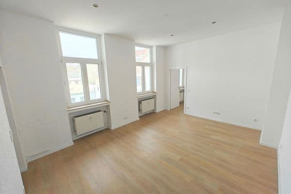 Pronájem bytu 2+1 65 m², Niederstraße 62, Krefeld Pronájem bytu 2+1 65 m², Niederstraße 62, Krefeld