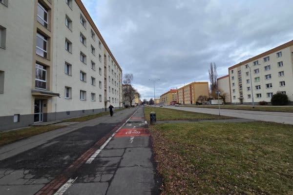 Pronájem bytu 2+1 52 m², tř. Osvobození, Pronájem bytu 2+1 52 m², tř. Osvobození,