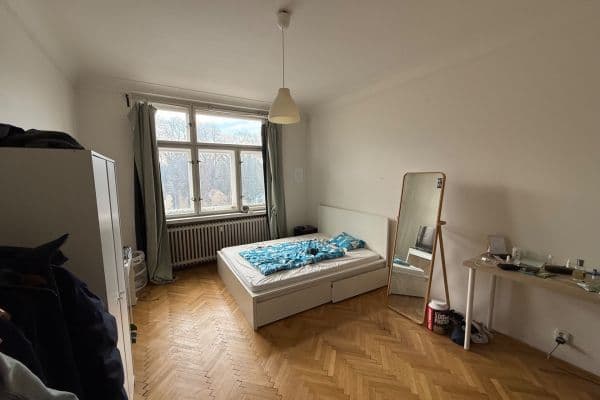 Pronájem bytu 3+1 78 m², Chrudimská, Praha Pronájem bytu 3+1 78 m², Chrudimská, Praha