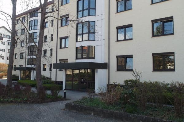 Pronájem bytu 3+1 80 m², Westenstraße 266, München, Bavorsko Pronájem bytu 3+1 80 m², Westenstraße 266, München, Bavorsko